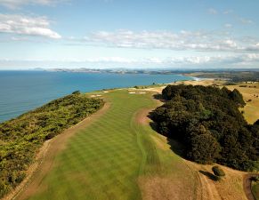 Kauri Cliffs 15th Aerial Above